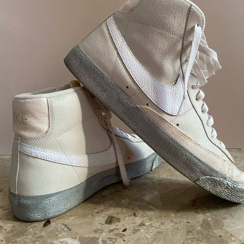 Nike Men’s Blazer 77’ High-Top Sneakers - Off- White and Gray/Pink